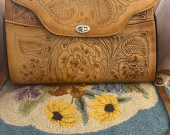 1970s Hand Tooled Leather Purse