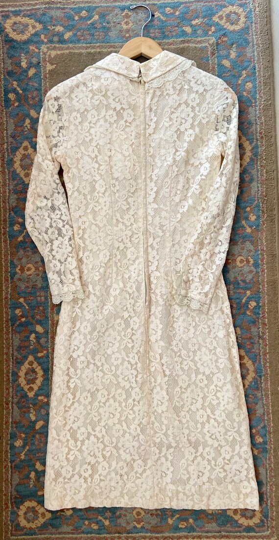 1960s White Lace Long Sleeve Sheath Dress with Mod Co - Gem