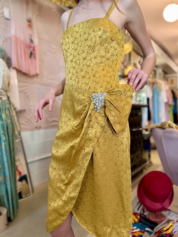 champagne new years dress SEQUIN | CULT MIA Color:Heather Blue kentucky boutique Can dogs eat Blue style clocks