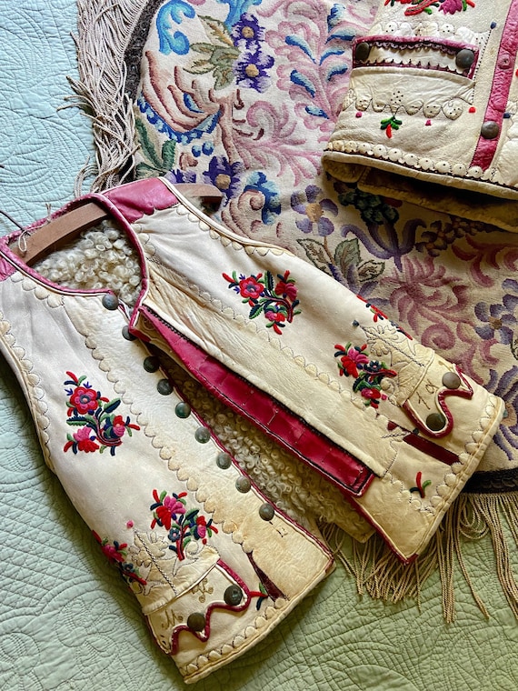 1920s RARE Hungarian Embroidered Leather Mongolia… - image 2