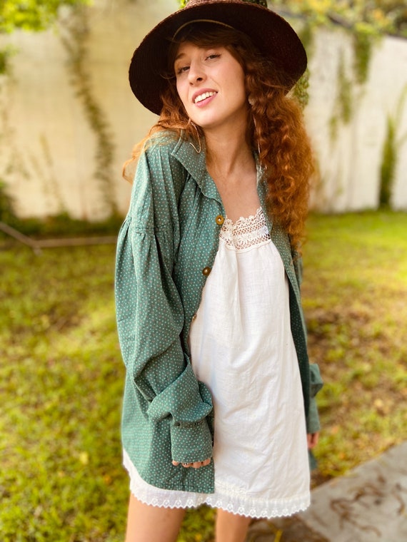 1970s Green Cotton Floral Prairie Blouse with Full