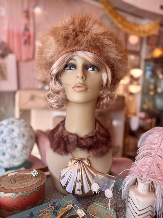 1960s I. Magnin Knit Fur Hat - Etsy display picture 1
