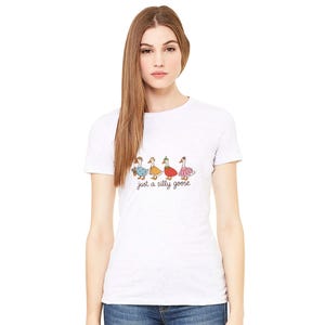 Premium dames-T-shirt met ronde hals | gewoon een domme gans