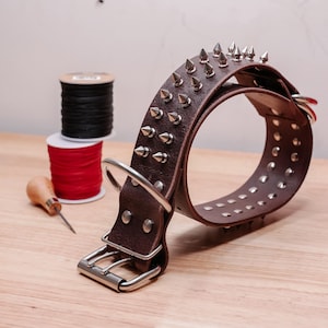 UGLY BROWN - handmade leather dog collar by UNDERDOG