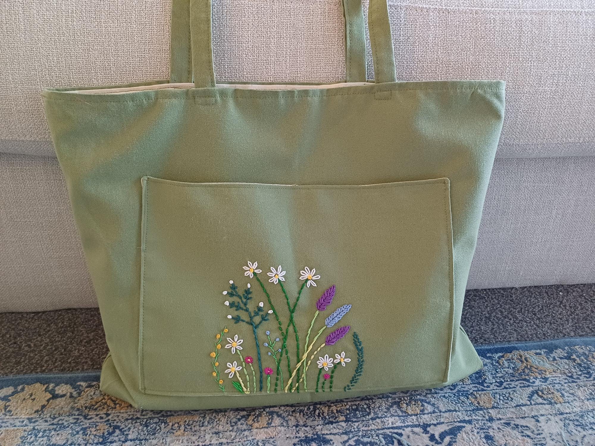 ハンドメイド刺繍トートバッグ グリーン - Etsy 日本