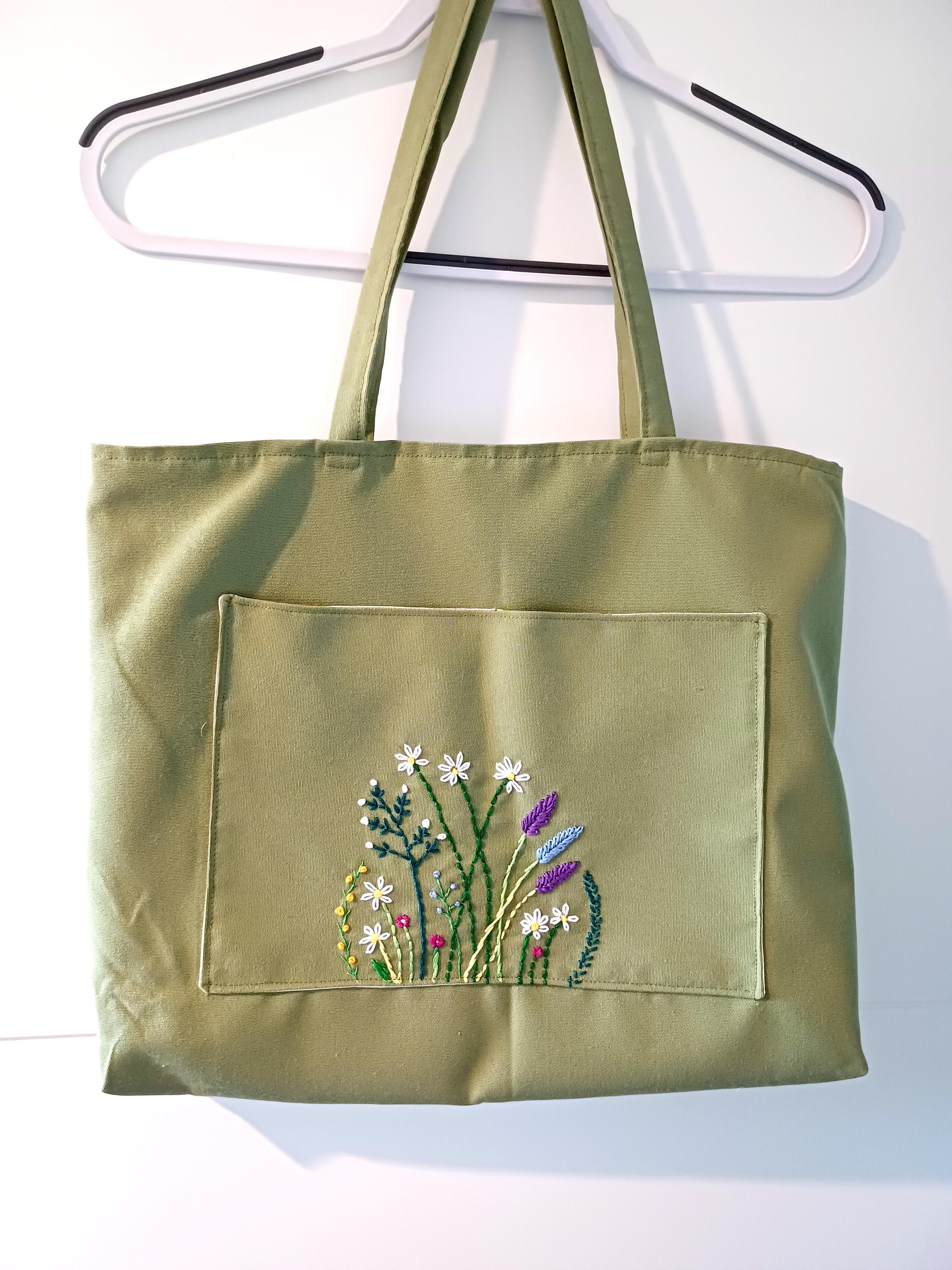 ハンドメイド刺繍トートバッグ グリーン - Etsy 日本
