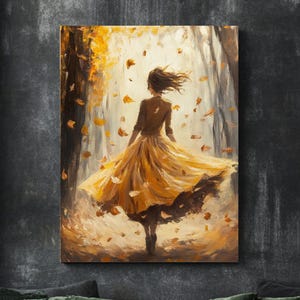 Elegante Herbst Fantasie Wandkunst - Mädchen im gelben Kleid mit fallenden Blättern, Ölgemälde Stil Druck in Warmen Pinselstrich Szene