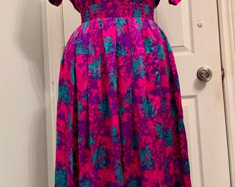 Vintage 1960/'s Baby Pink Silk 2 Piece Skirt and Top Set