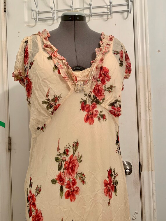 Elegant & Romantic Floaty Chiffon Bias Cut Two Pie