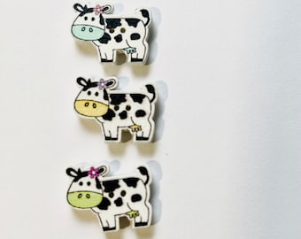 Cow magnet set,  wood  with assorted colors 3 piece set, white cows