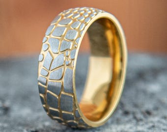 Anello in acciaio inossidabile placcato oro da 8 mm, con motivo geometrico, fascia larga unisex per uomo e donna, anelli coordinati per coppie, regalo per lui e per lei.