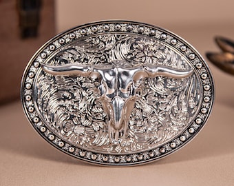 Hebilla de cinturón plateada con cabeza de toro de cuernos largos - Estilo vaquero de rodeo occidental grabado