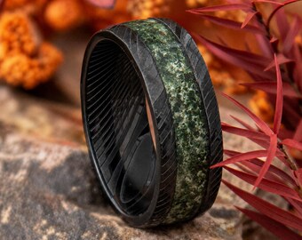 8mm Black Stainless Steel Ring for Men with Moss Inlay,Dark Green Plant Wedding Band, Unique Nature Lover Gift for Husband Boyfriend