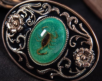 Leuchtende echte Skorpion Western Cowboy Gürtelschnalle - Handgemachtes ovales Gothic Punk Accessoire