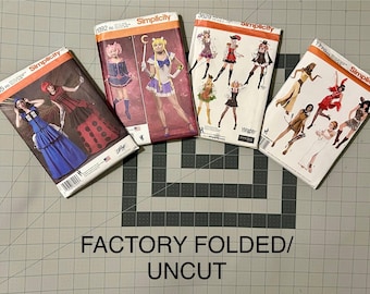 Simplicity Costume Pattern Lot (4) UNCUT/Factory Folded – 1770 3629 1095 1092 – Misses 12–22