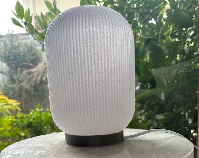 bedside lamp, tabletop lamp
