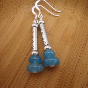 Orecchini di cianite, orecchini di cianite blu, orecchini blu pendenti