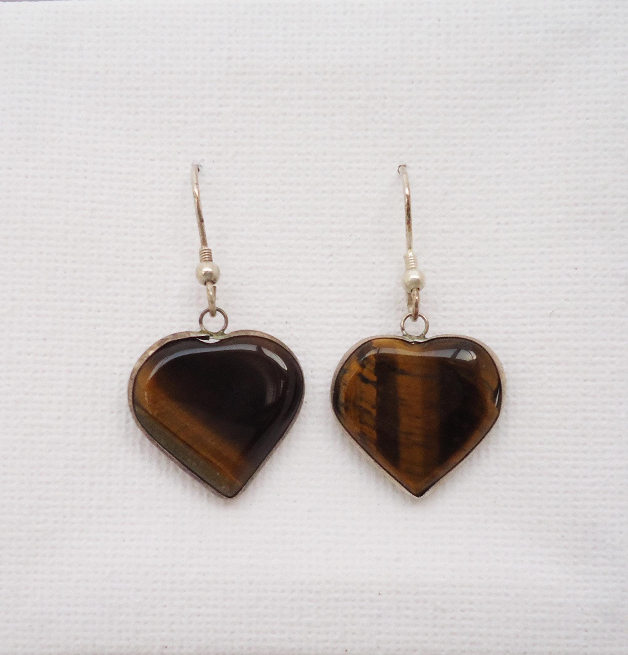 Boucles D'oreilles Pendantes œil De Tigre - Forme Cœur Et Nœud Celte - Neuf Avec étiquettes