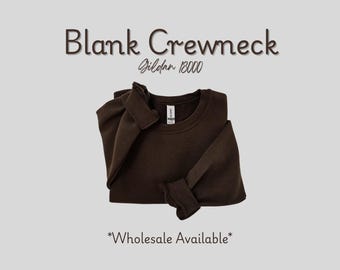 Sudadera marrón lisa / Gildan 18000 en blanco / Sudadera unisex lisa de cuello redondo / Jersey liso de cuello redondo / Sudadera lisa de cuello redondo al por mayor