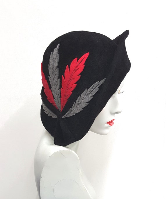 Asymmetrical cloche hat Clearance