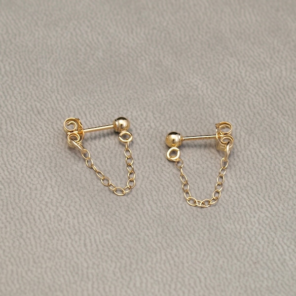 Chain Drop Earrings in Gold main image 1
