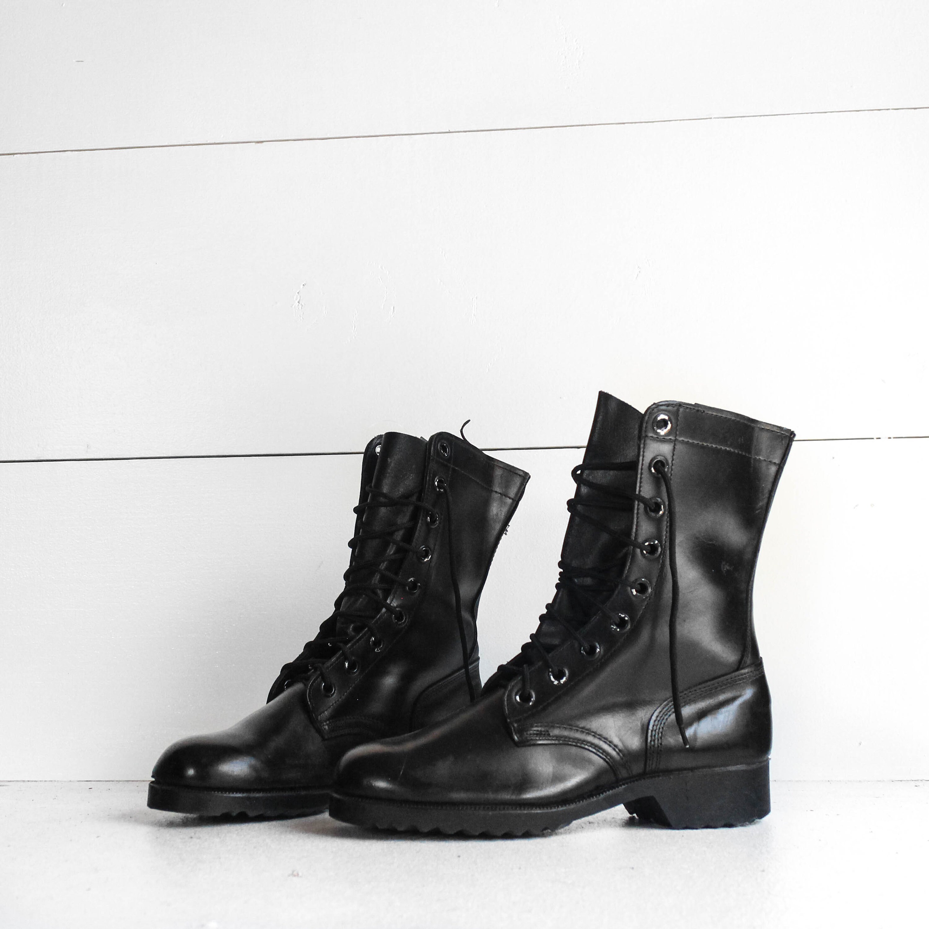 standard issue combat boots