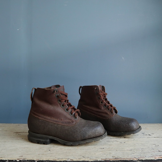 vintage tretorn shoes