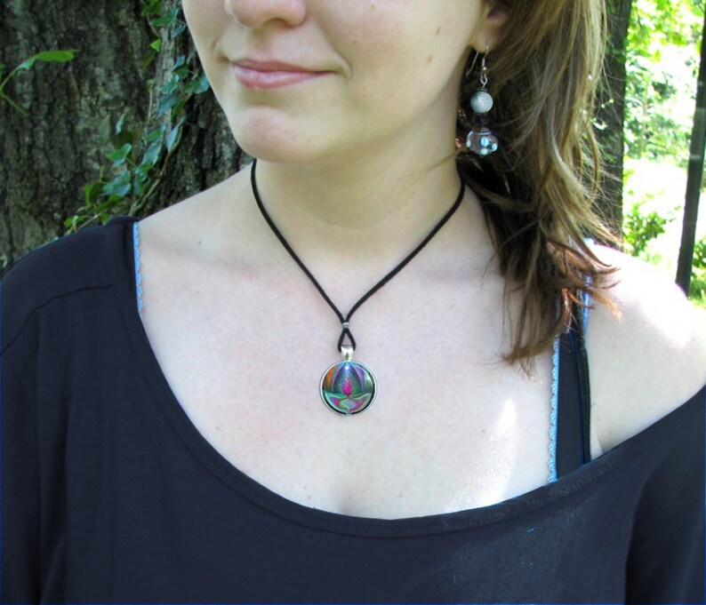 Violet Flame Necklace, Reiki Jewelry, Energy Art Pendant Necklace Violet Flame imagem 5