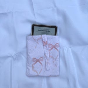 Pink Bow Kindle Sleeve – Padded E-Reader Case – Handmade Kindle Cover for Paperwhite, Oasis, Fire