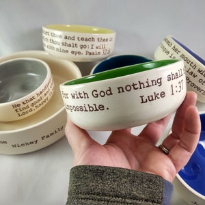 Juego de cuencos personalizados con versículos bíblicos en el anverso y el reverso para la familia, decoración cristiana, versículo bíblico en el cuenco, juego de cuencos personalizados para la cena familiar