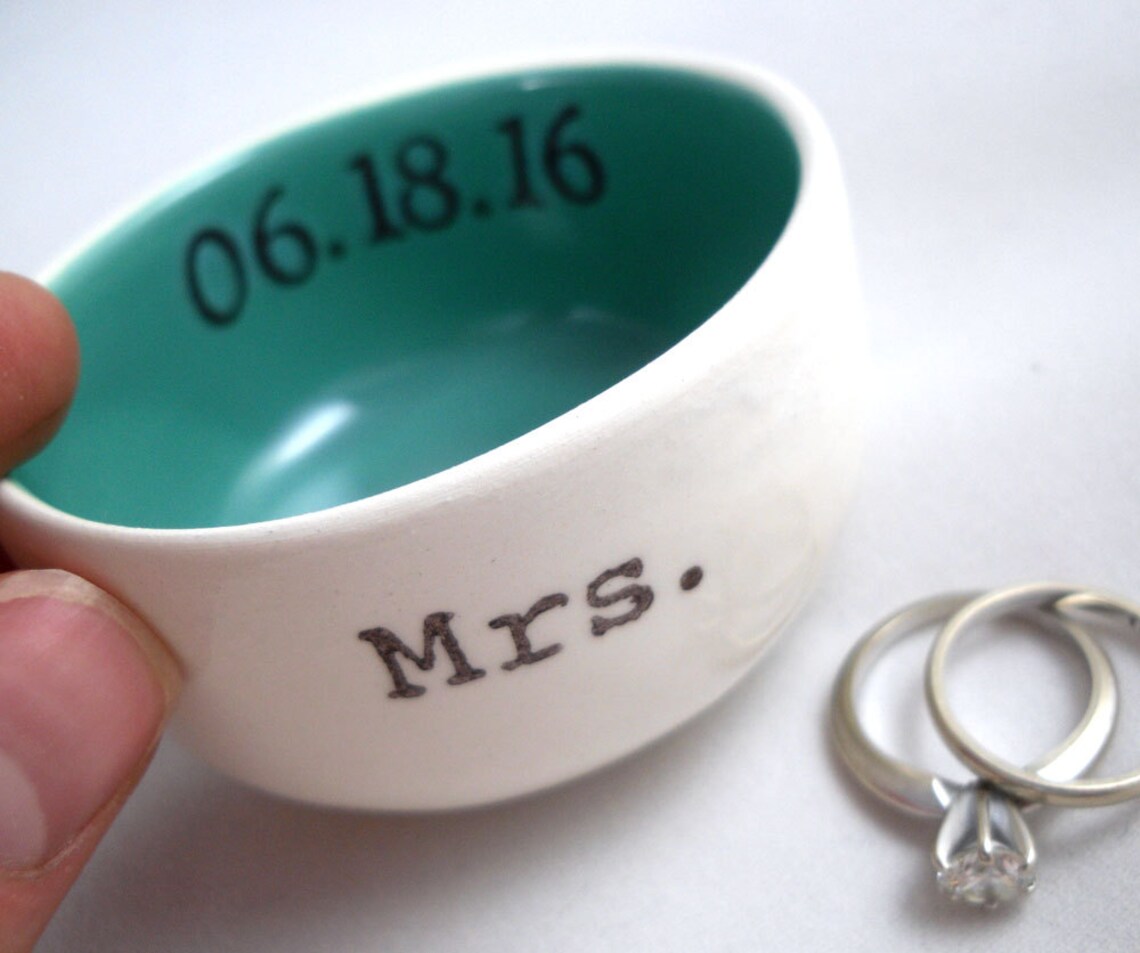 Jade Green Ring Holder, Ring Dish, Engagement Gift, Engagement Ring ...