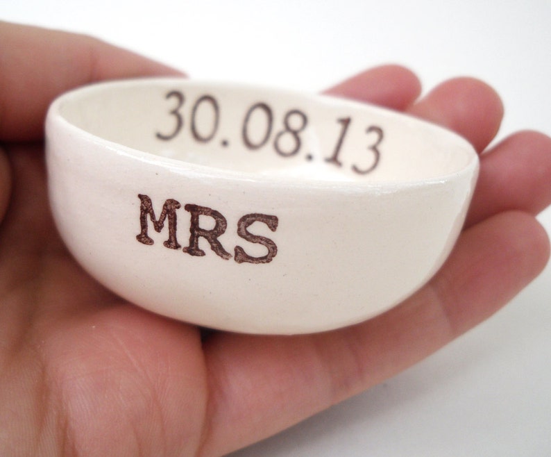 custom MRS gift wedding date RING HOLDER gift for bride ring holder wedding date bridal shower gift hers ring pillow wedding gift ceramic image 2