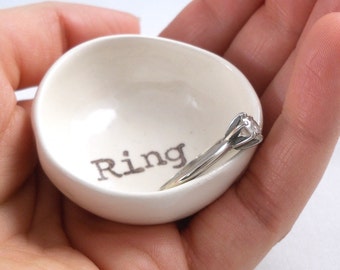 mom gift for mom Gift, RING HOLDER  gift for wife bridal shower gift for her wedding ring holder engagement ring dish ceramic ring holder