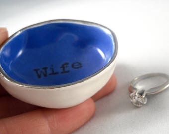 custom gift for wife on anniversary date, personalize this royal blue ring holder for wife with personalized text and a gold or silver rim