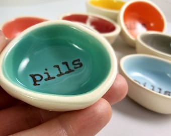 14 colors pill dish, self care gift, mother's Day gift, small ceramic pill dish, stamped pill holder, decorative pill organizer, pill bowl