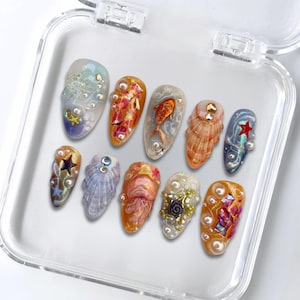 Undersea Fantasy Press On Nails 3D Seashell & Jellyfish Nail Art | Ocean Pearl Nails | Handmade Aquatic Mermaidcore Nail Set