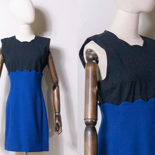 1980s shops Carolina Herrera sleeveless wool scalloped sheath dress | vintage 80s Neiman Marcus color blocked mini cocktail dress | S