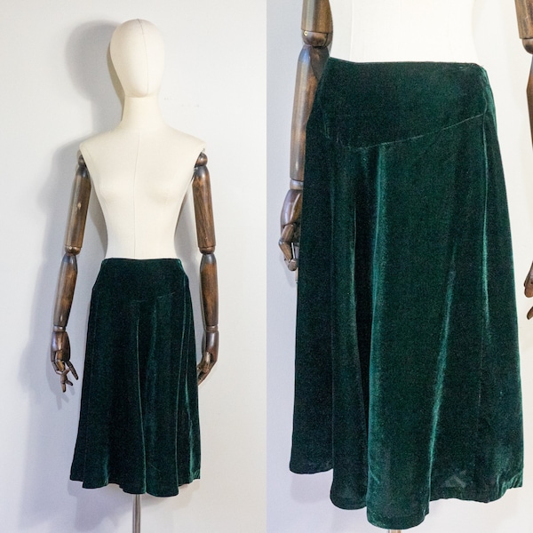 vintage 1940s 1950s Mary Muffet green velvet skirt | 40s 50s knee-length holiday party skirt | S