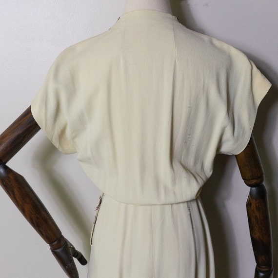 1940s ivory crepe rayon dress with brown lattice … - image 10