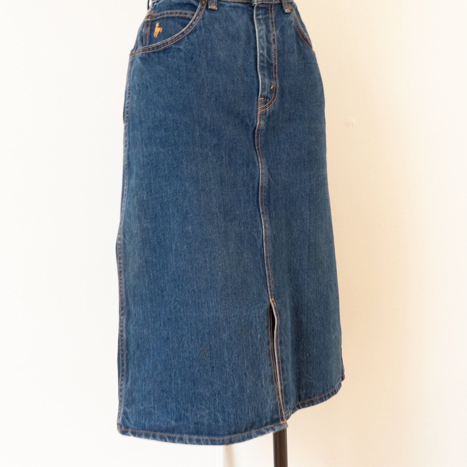 Vintage 1980s classic blue denim knee length skirt 80s Hunt | Etsy