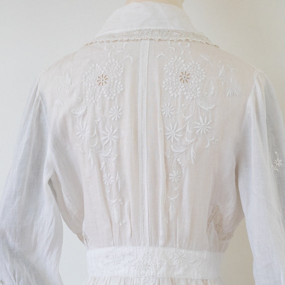1910s Edwardian Embroidered Linen Dress: Antique … - image 9