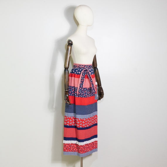 1970s red white blue patchwork print wrap skirt |… - image 3