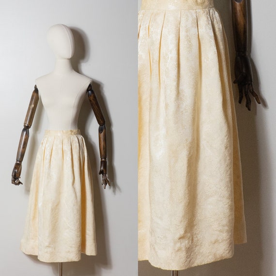 vintage 1980s ivory jacquard skirt | 80s Cloak of… - image 1