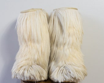 vintage 1970s Yeti goat fur apres ski boots | 70s Roluc Ideal shaggy real fur boots made in Italy | 37/38 (size 7/8)