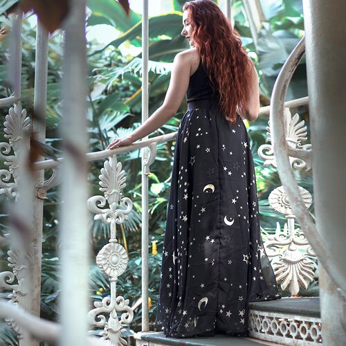 CostureroReal Stars \u0026 Moons Print Maxi Skirt, Long Skirt Fairy fantasy, Dark, Celestial Fashion Gothic, Black, Stars, Costume Dance Boho Summer Fashion
