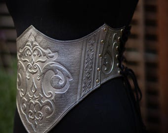 Armor Belt - Silver Leather Corset Mevieval , Medievalcore Knight Knightcore Whimsigoth Renaissance Lacing, Bridgerton