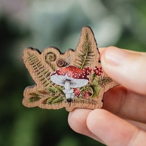 Amantes da botânica do cogumelo Wood Pin