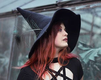 Pointed Witch hat magic wand wizard hat retrofuturistic felted hat from wool Halloween costume witch costume larp hat cosplay