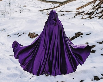 Purple velvet stretch Cloak Velvet Cape Costume Cape Fairytale Fantasy Cloak in violet Medieval larp witchcraft witch cloak