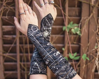 Black Elven cuff - Pair of Arm Warmers - Forest Witch - Gauntlets - Bracers